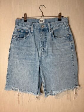 BDG Urban Outfitters Distressed Light Wash Denim Frayed Hem Jorts Jean Shorts 28
